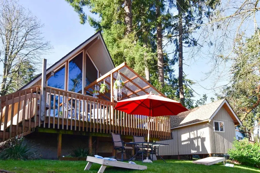 Unique Camano Cabin w/ Mountain + Water Views