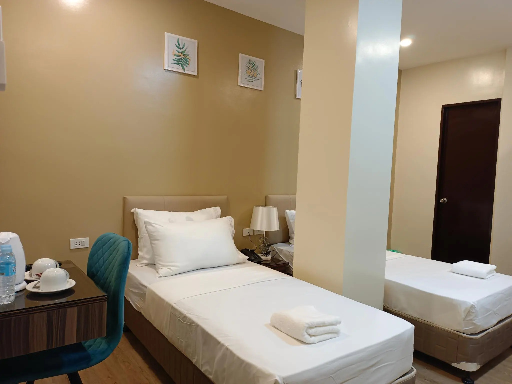 Standard Double room (twin beds)