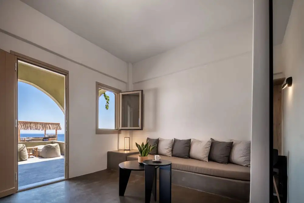 Colombos Beachfront — 2