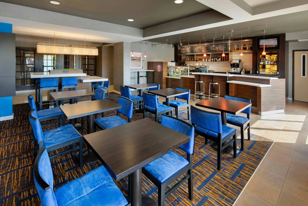 Courtyard by Marriott Grand Rapids Airport - Général