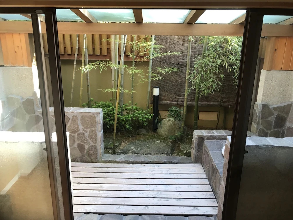 Ureshino Onsen Kappo Ryokan Ritoen
