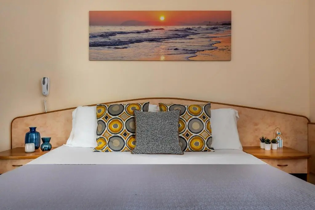 Comfort room