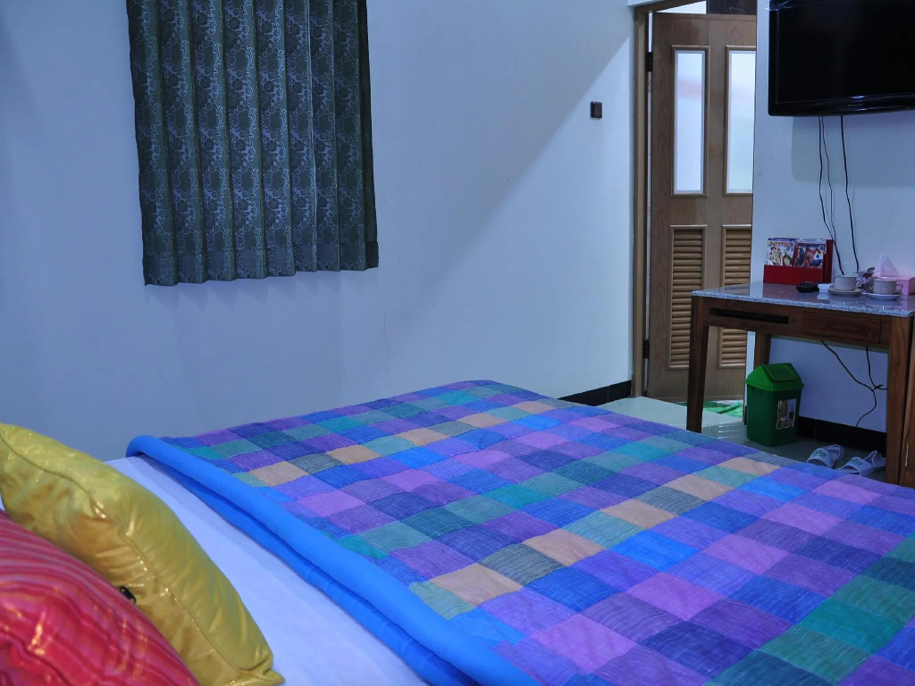 Superior Double room (full double bed)