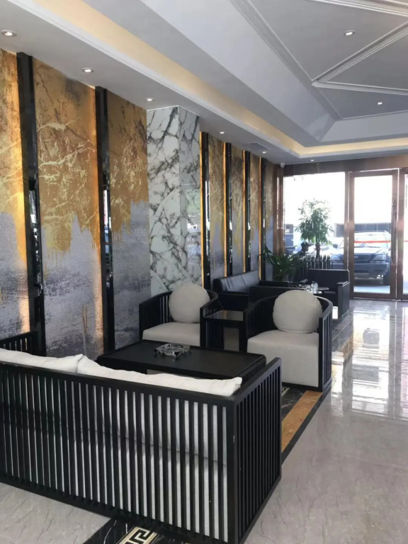 Lobby & Reception