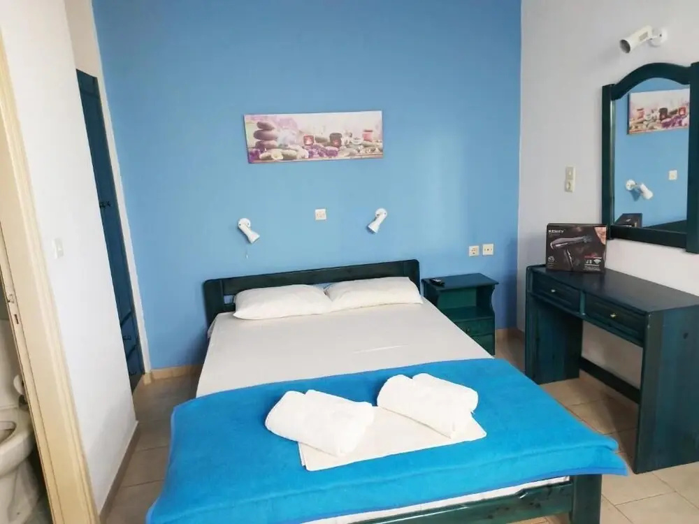 Economy room