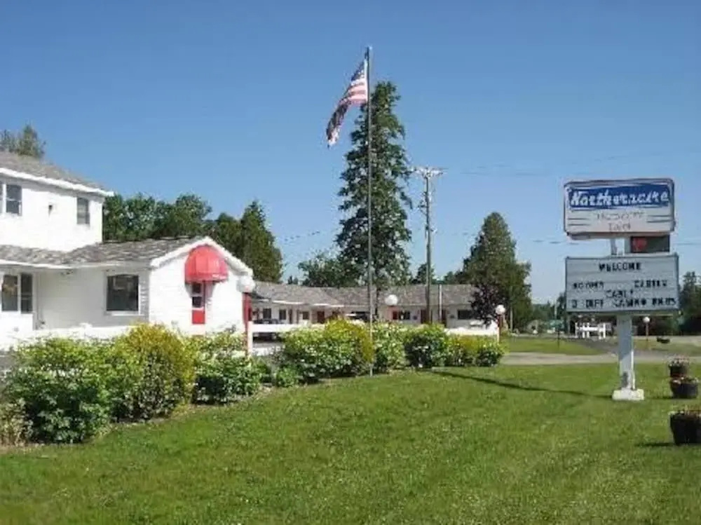Northernaire Motel