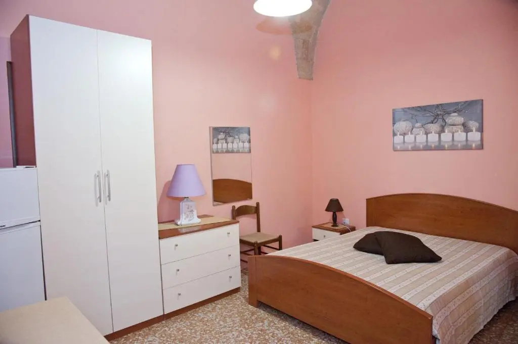 Standard Double room with garden view (full double bed)