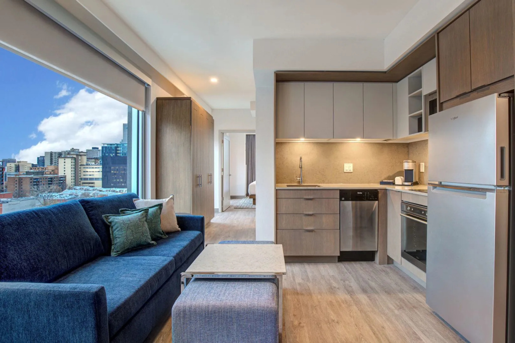 Homewood Suites by Hilton Montreal Downtown, QC - 3