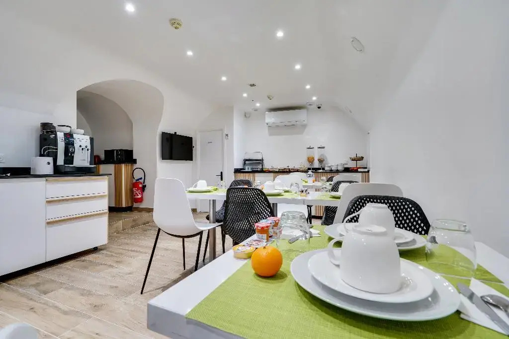 Hôtel Joli Môme 8