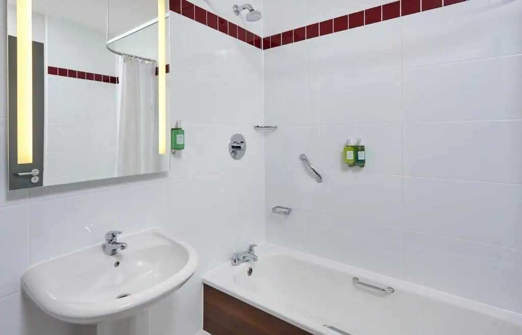 Leonardo Hotel Milton Keynes - Chambres