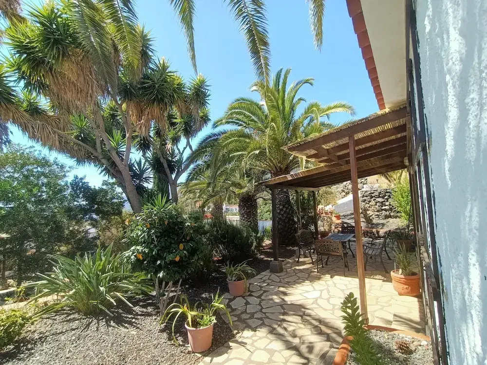 Bungalow in El Paso With Terrace