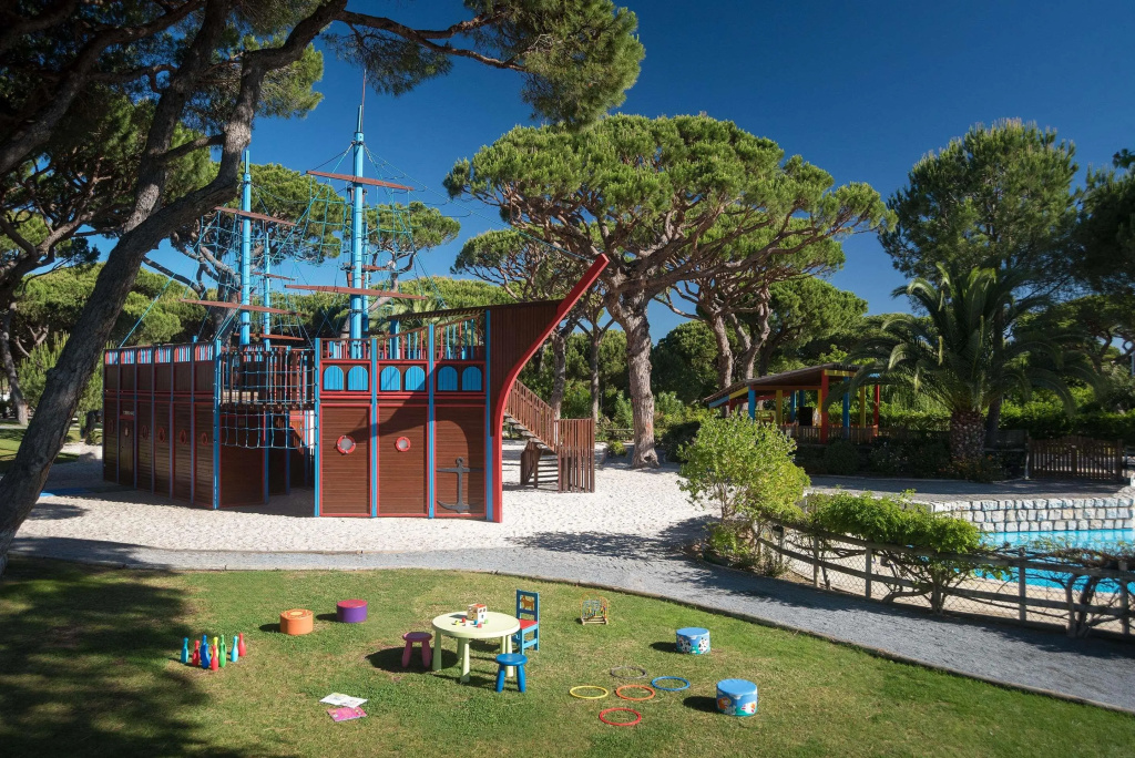 Pine Cliffs Hotel, a Luxury Collection Resort, Algarve - 3
