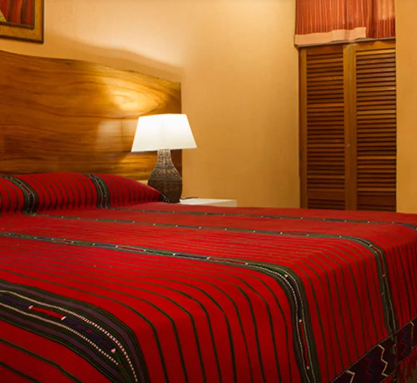 Classic Double room with garden view full double bed