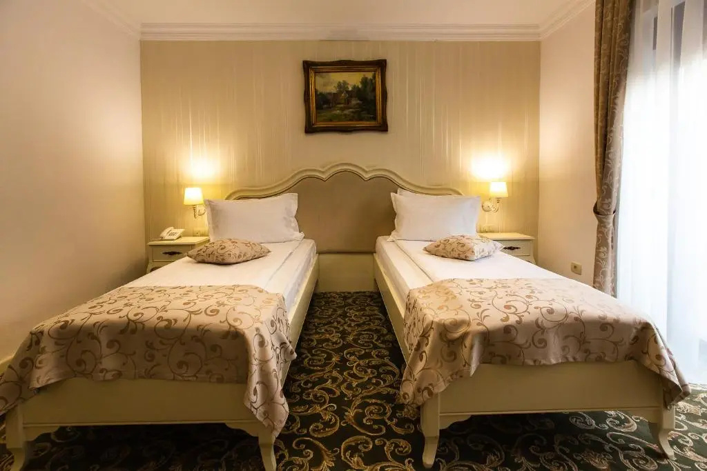 Standard Double room (twin beds)