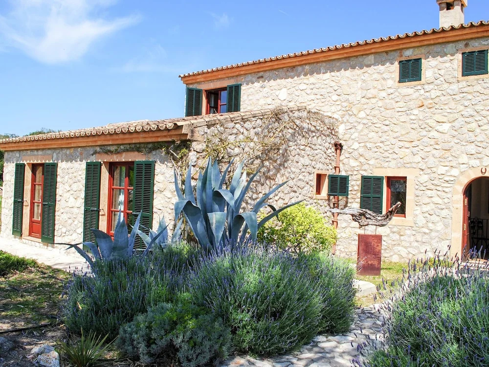 Semi Detached Country House with Large Swimming Pool near Beach & Nice Village