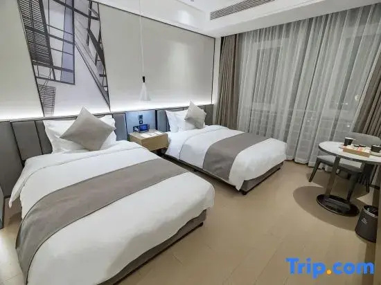 Deluxe Double room (twin beds)