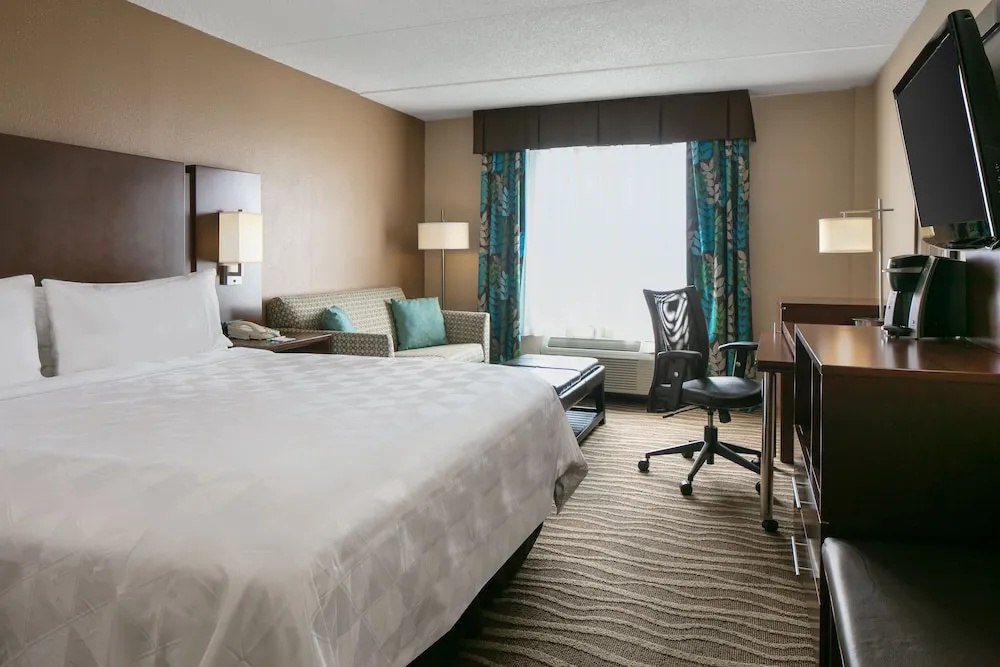 Holiday Inn & Suites Overland Park West by IHG - Chambres
