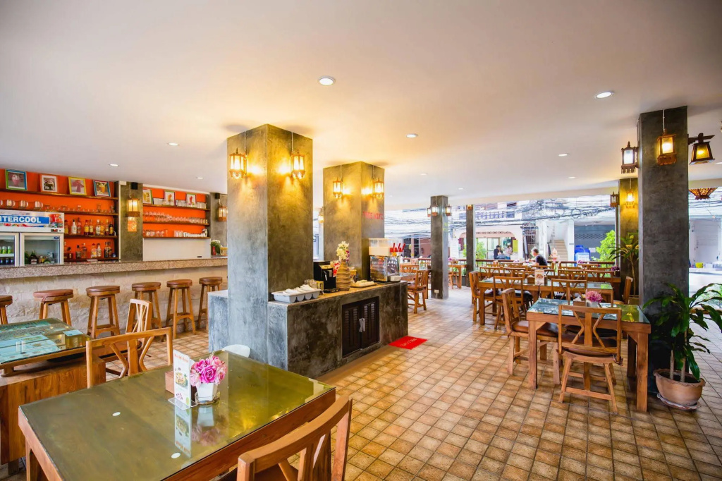 Chusri Hotel - Général