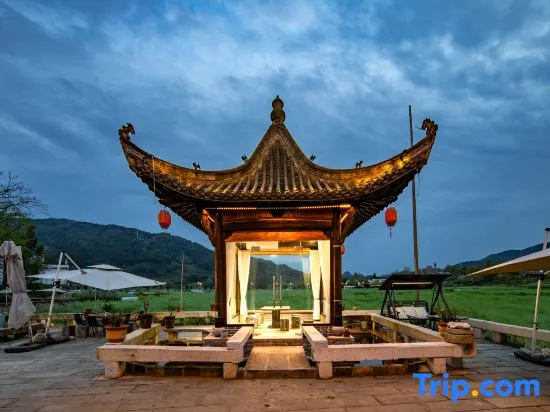 Xunhui · Hui Vista · Lakeside & Countryside Retreat in Huangshan