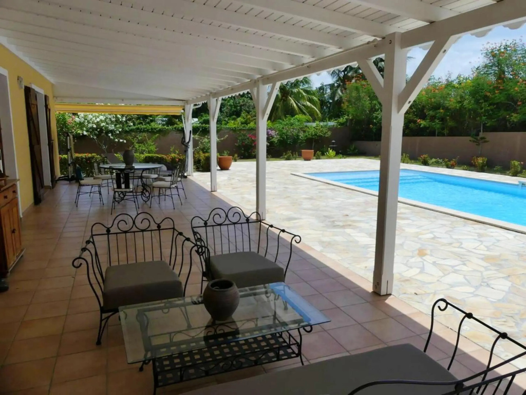 Villa de 4 chambres avec piscine privee et wifi a Baie Mahault