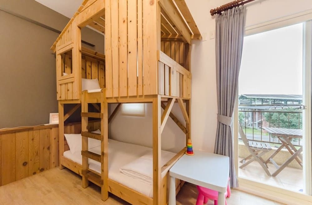 W99 B&B — 3