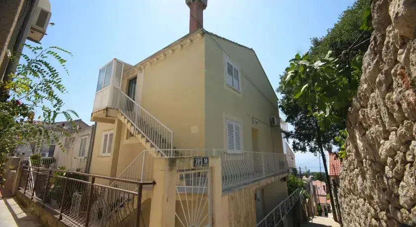 Loreta Apartment