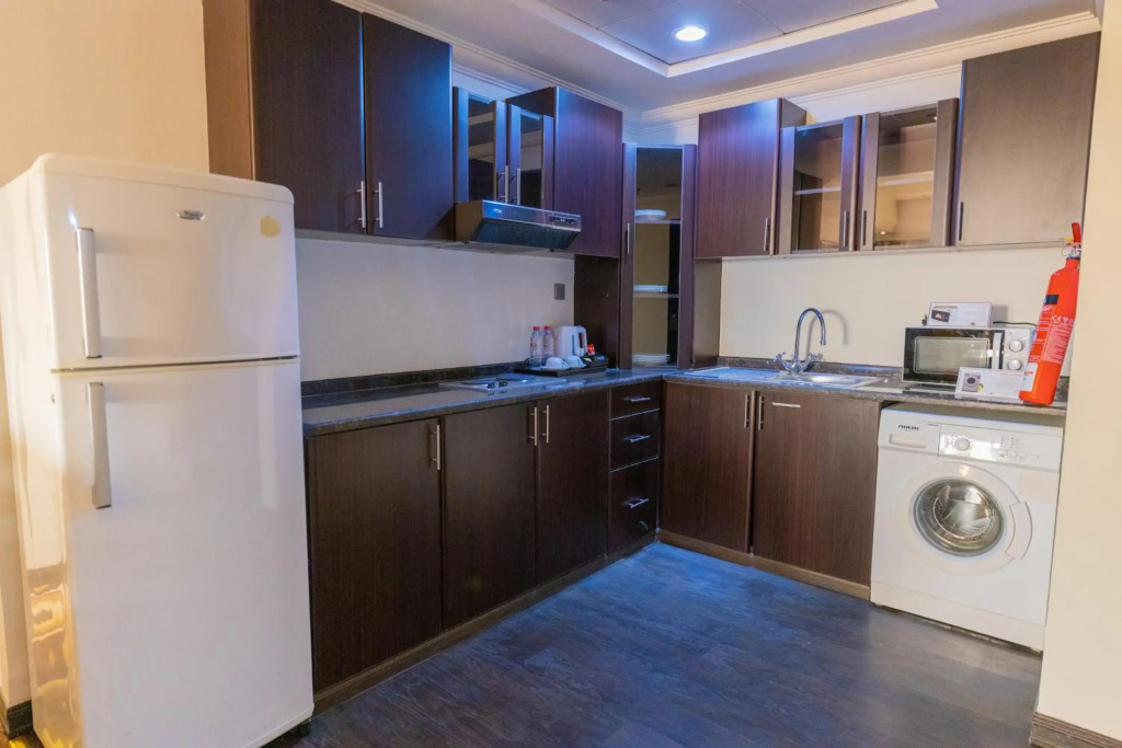 Ewan Ajman Suites Hotel - фото 23