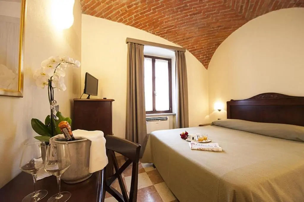 Albergo La Corte Albertina - Chambres