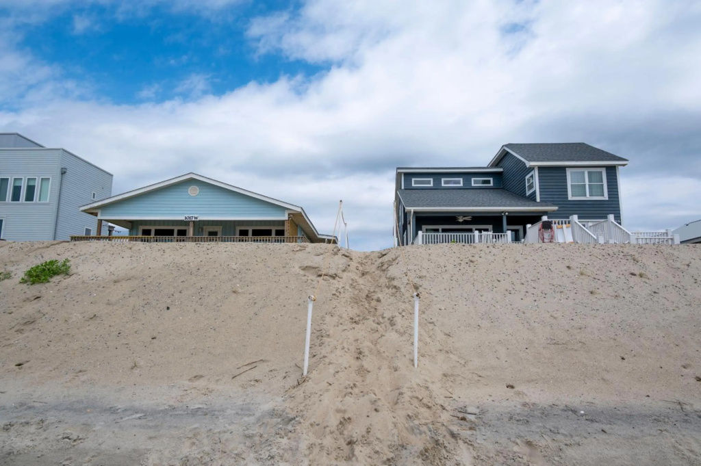Admiral's Quarters by Oak Island Accommodations