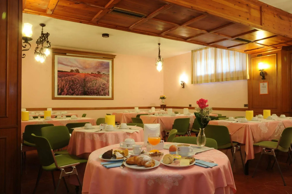 Hotel photo 20