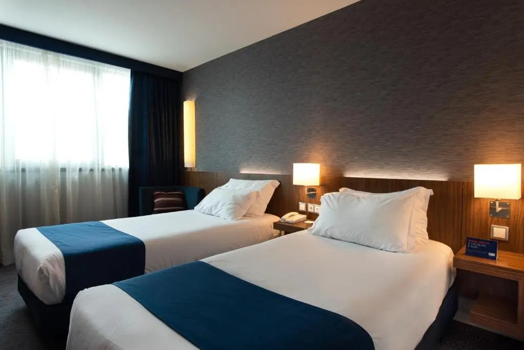 Holiday Inn Express Lisbon Airport by IHG - Chambres