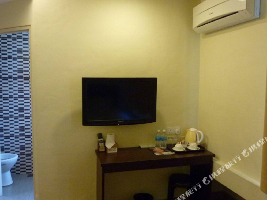 Dm Hotel