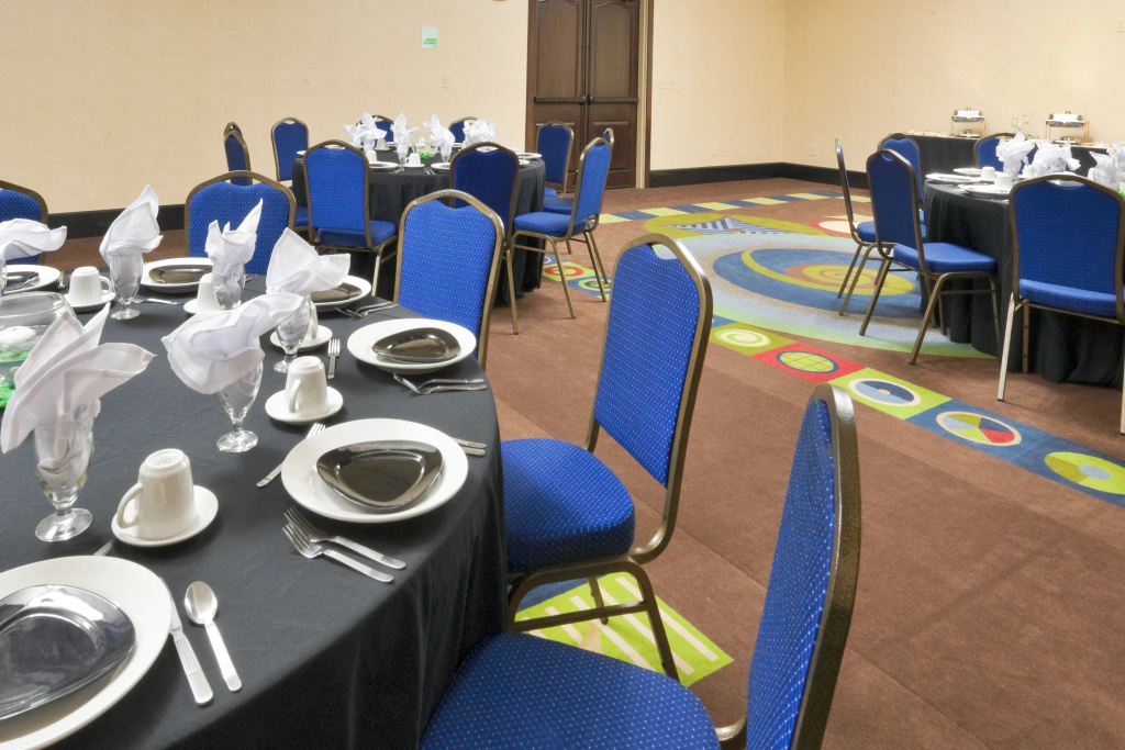 Holiday Inn Hotel & Suites Waco Northwest by IHG - Général