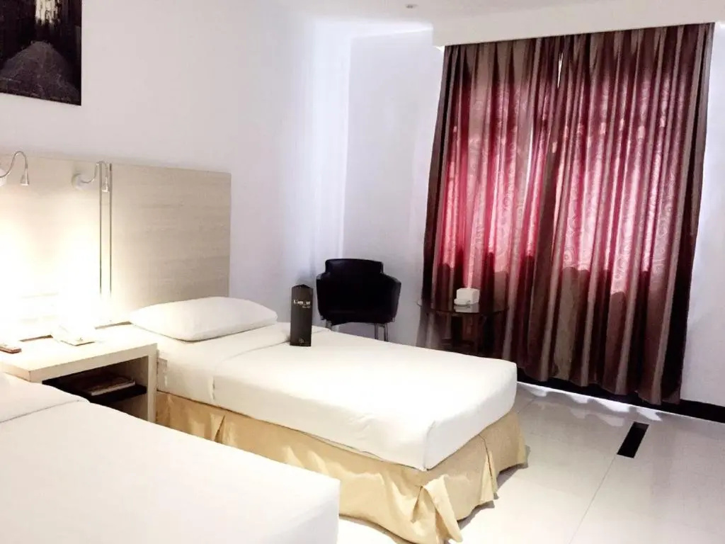Superior Quadruple room