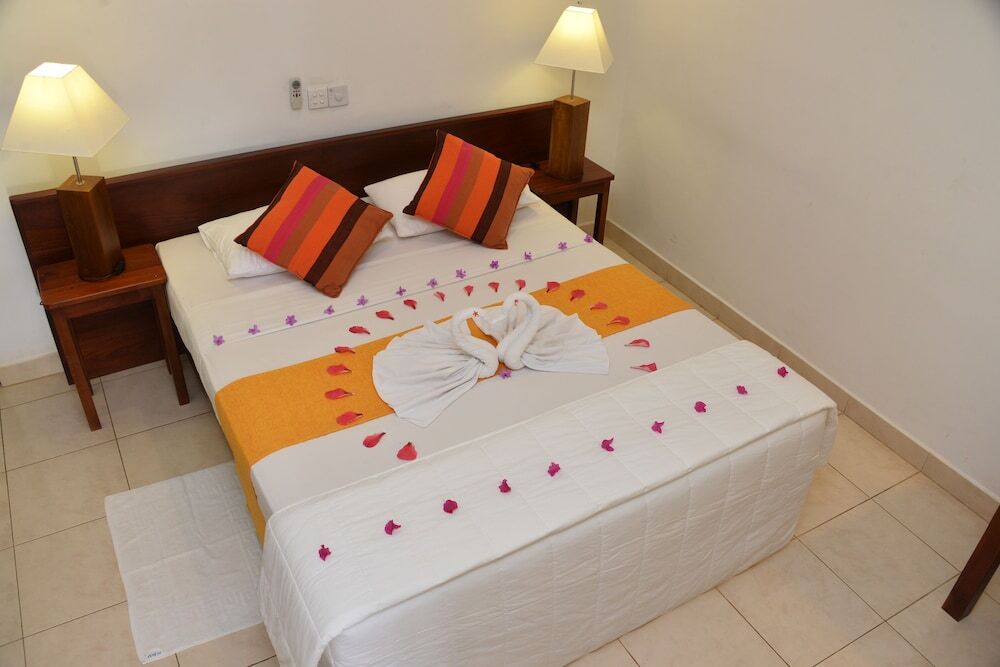 Sea Rock Villa