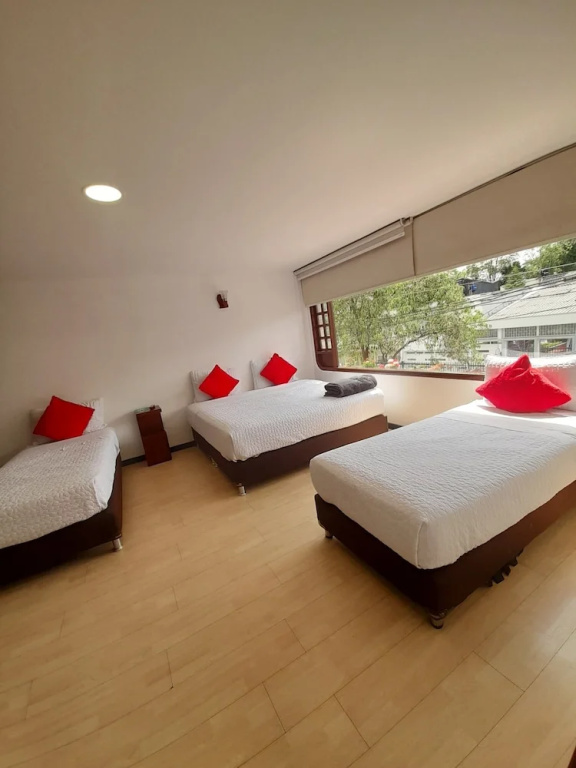 Hotel Chandelier Collection - Chambres