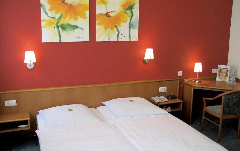 Triple room