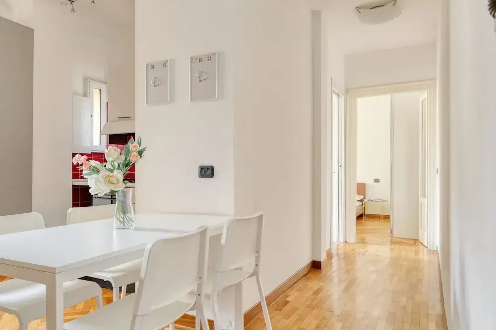 JOIVY Cosy flat near Montanelli Gardens — фото