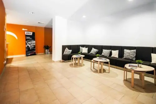 Lobby & Reception
