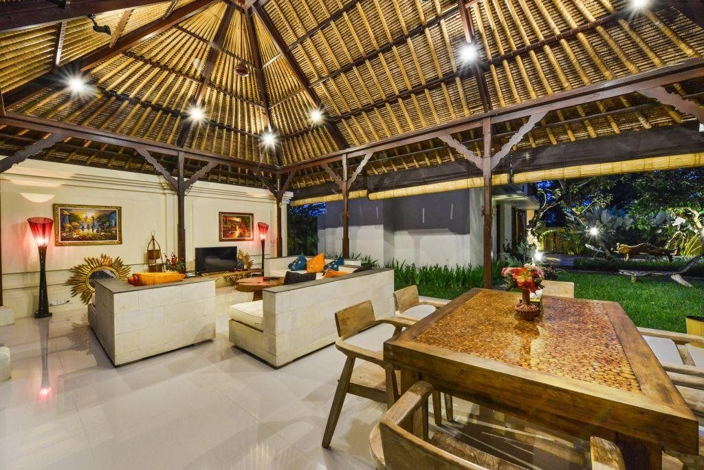 gallery_image_hidden_7