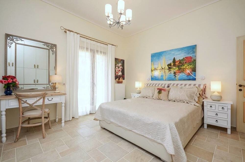Villa Pari Manda 4 *