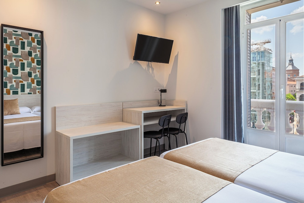 Standard Double room (twin beds)