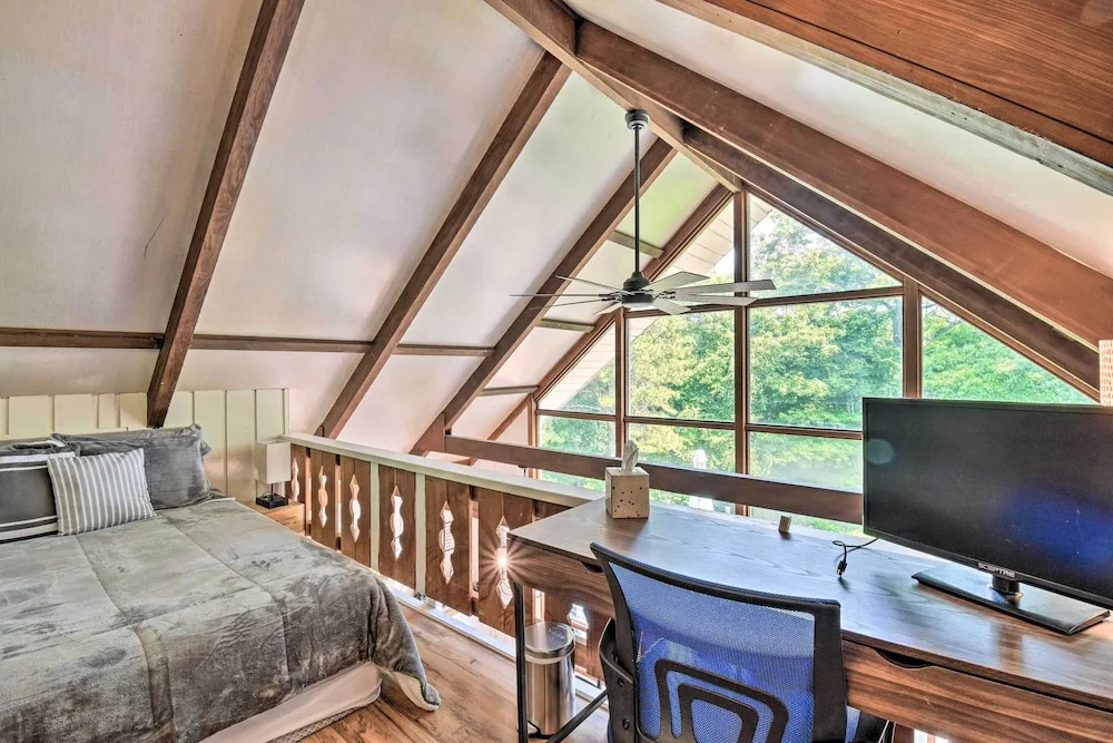 Chic Sky Valley A-frame Cabin w/ Pool Access!