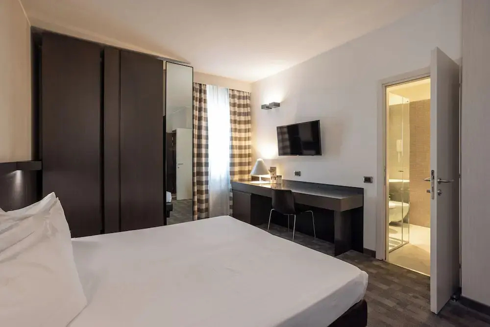 Hotel Ovest - Chambres