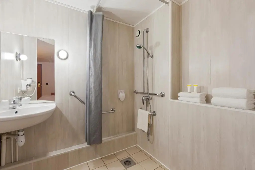 Comfort Hotel Evreux - Chambres