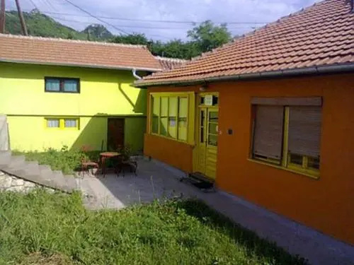 Edi Apartmani