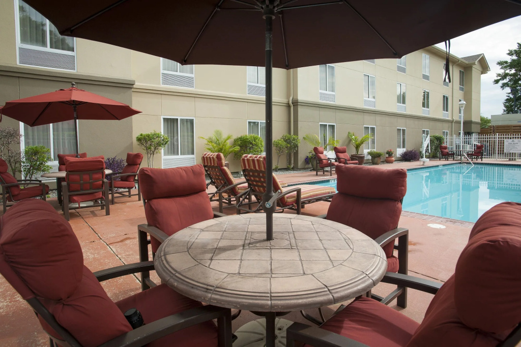 Hampton Inn & Suites New Orleans-Elmwood/Clearview Pkway, LA - 3