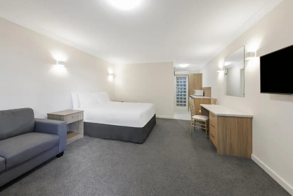Superior Double room (full double bed)