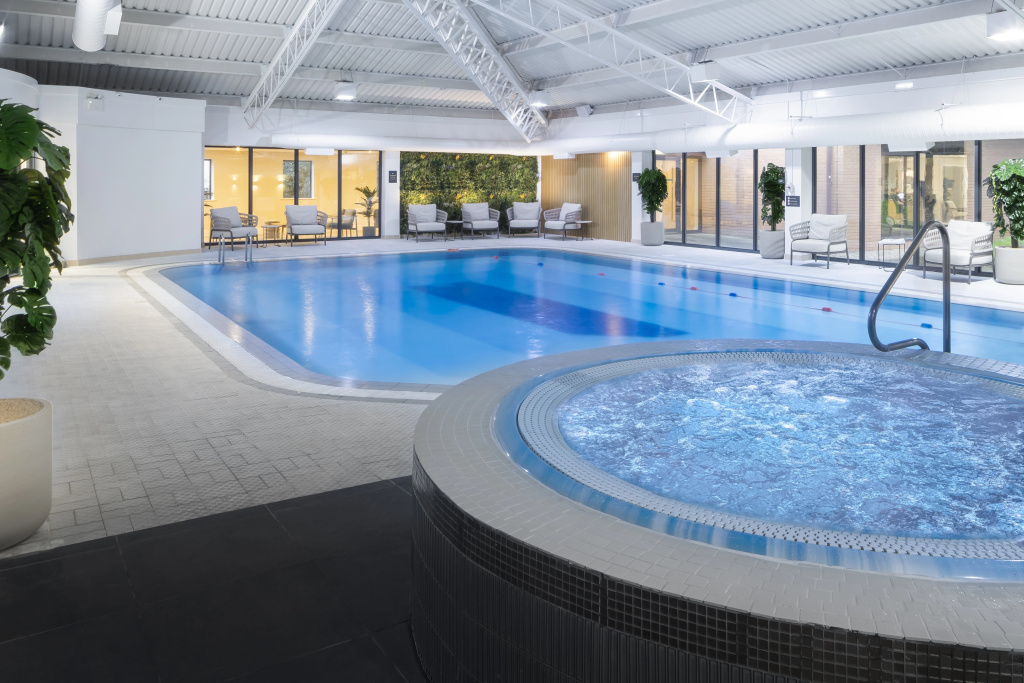 Holiday Inn Gloucester-Cheltenham by IHG - Général