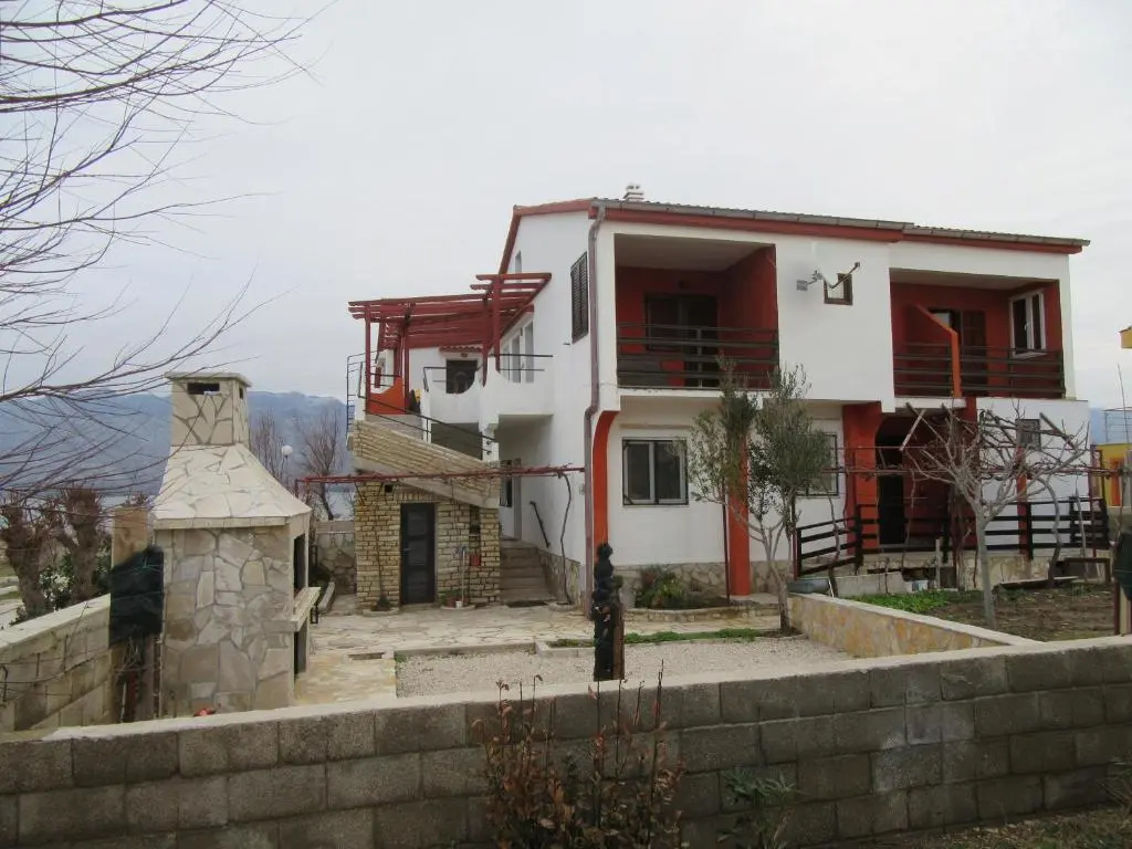 Apartments Leon